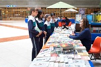 17092025feria_libro_prim_bach2025143.jpg