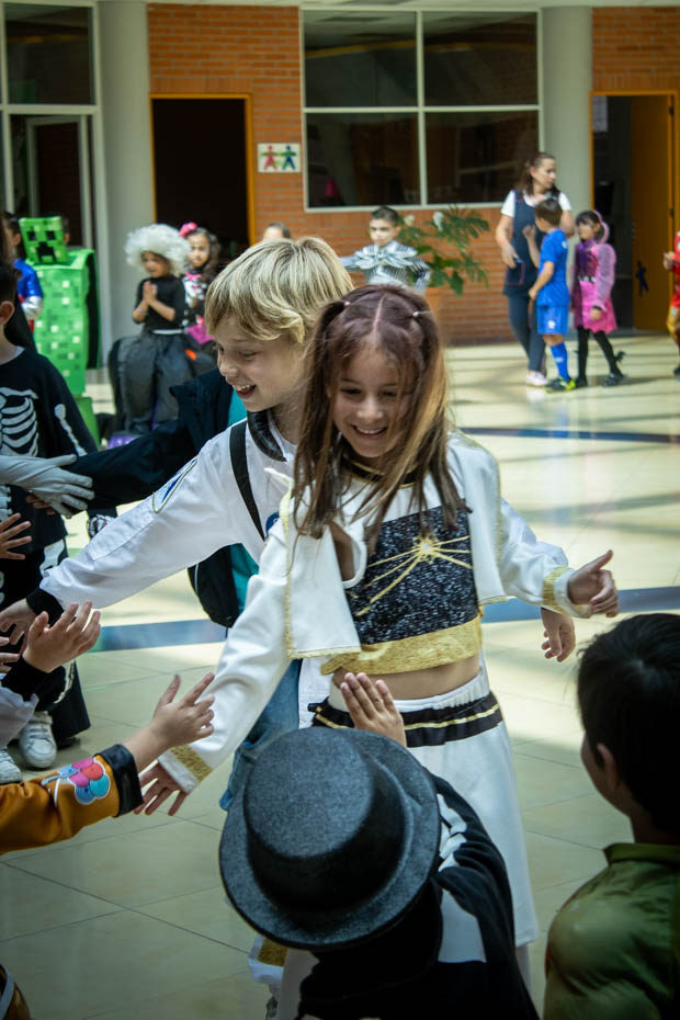 Ir a la Siguiente Foto