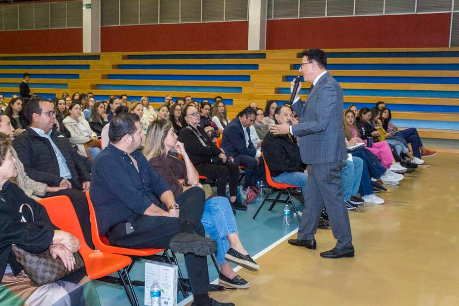 Ir a la Siguiente Foto