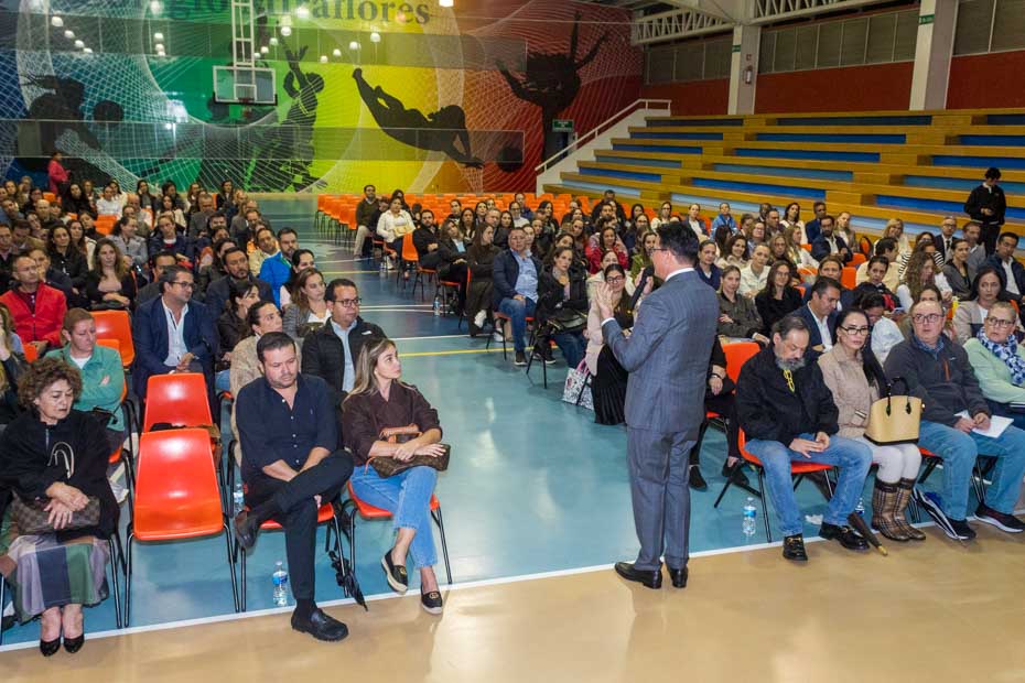 Ir a la Siguiente Foto