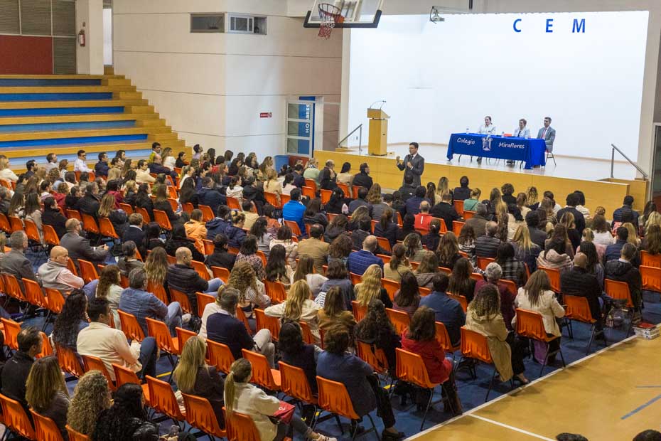 Ir a la Siguiente Foto