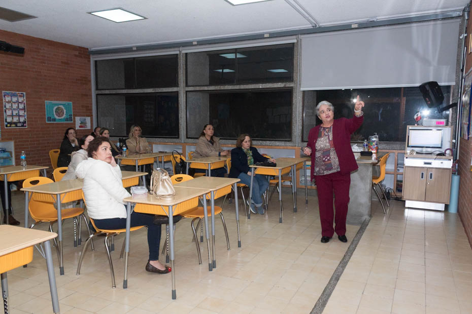 Ir a la Siguiente Foto