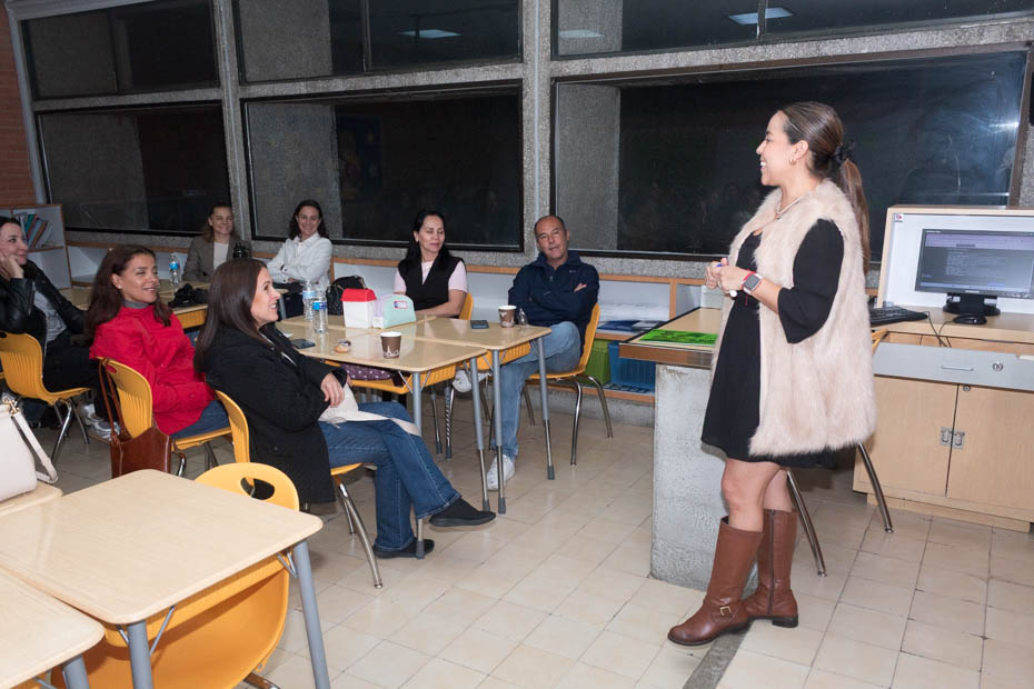 Ir a la Siguiente Foto