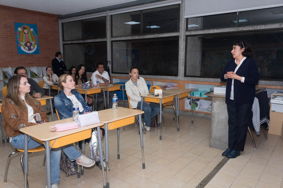 Ir a la Siguiente Foto