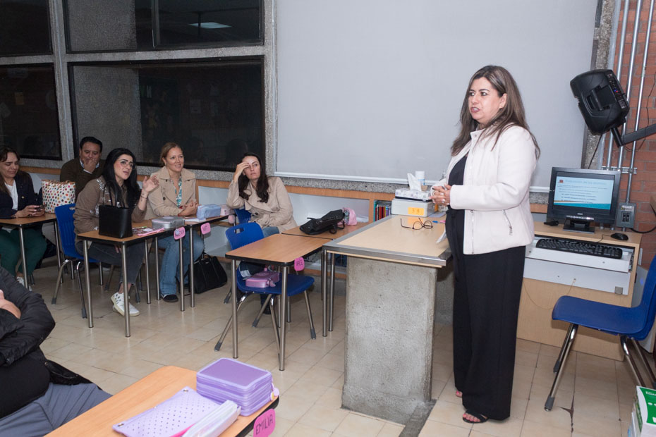 Ir a la Siguiente Foto