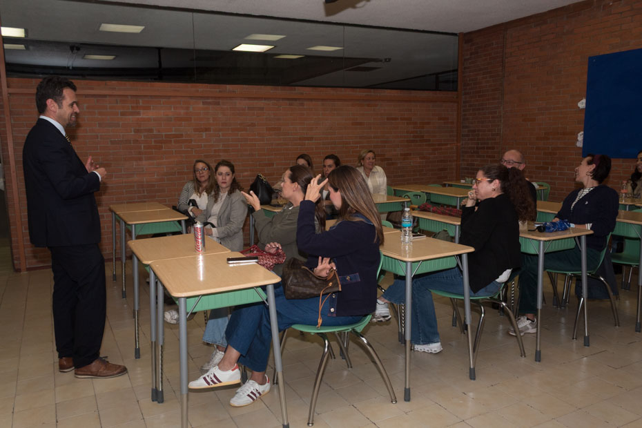 Ir a la Siguiente Foto