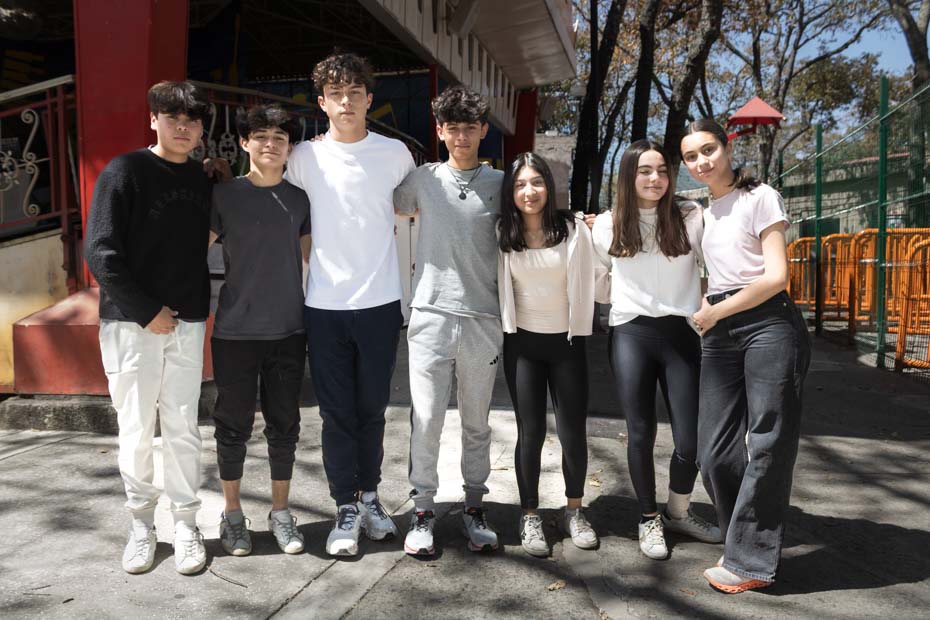 Ir a la Siguiente Foto