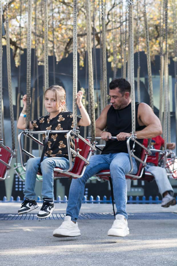 Ir a la Siguiente Foto