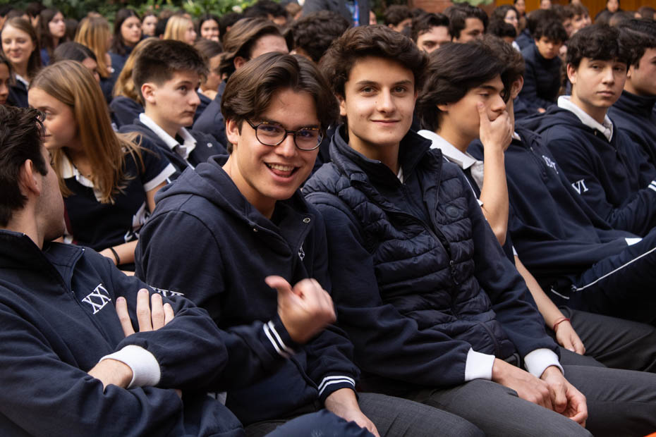 Ir a la Siguiente Foto