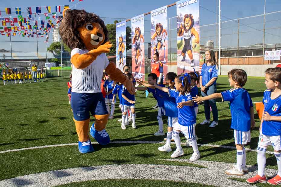 Ir a la Siguiente Foto