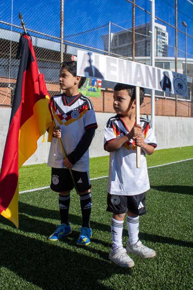 Ir a la Siguiente Foto