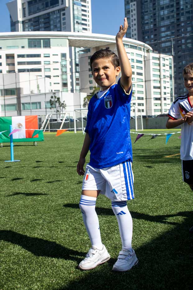 Ir a la Siguiente Foto