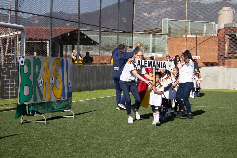 Ir a la Siguiente Foto