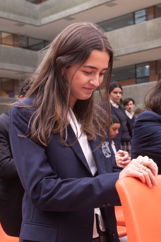 Ir a la Siguiente Foto