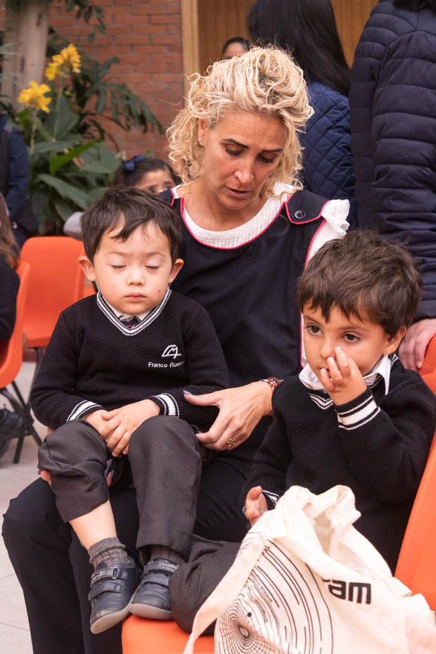 Ir a la Siguiente Foto