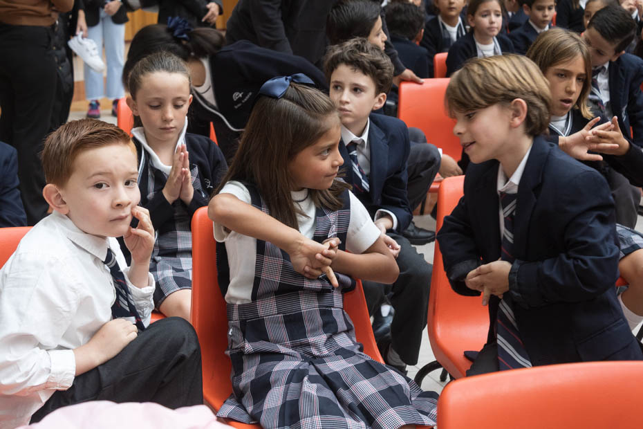 Ir a la Siguiente Foto