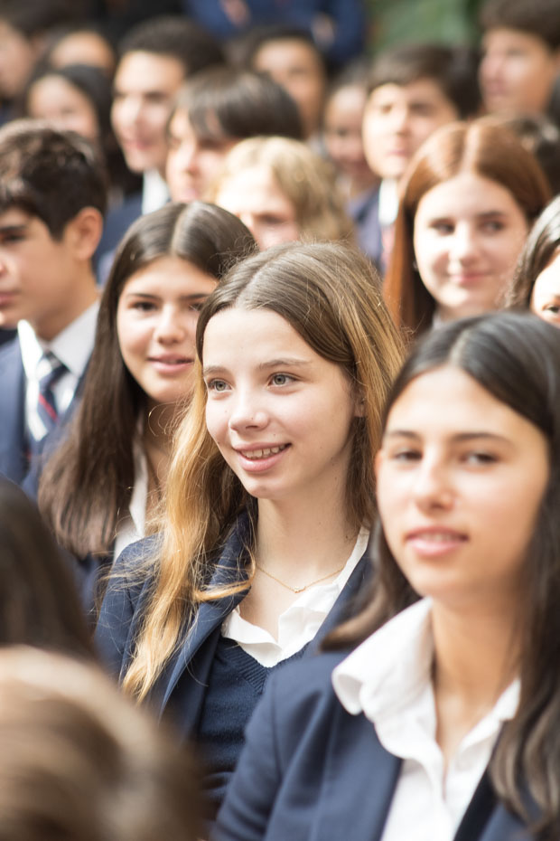 Ir a la Siguiente Foto