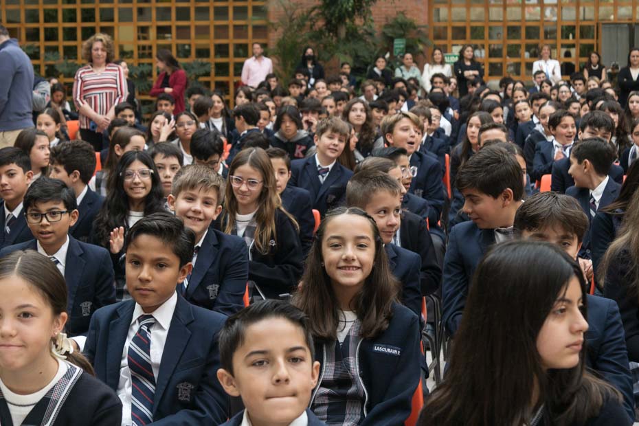 Ir a la Siguiente Foto