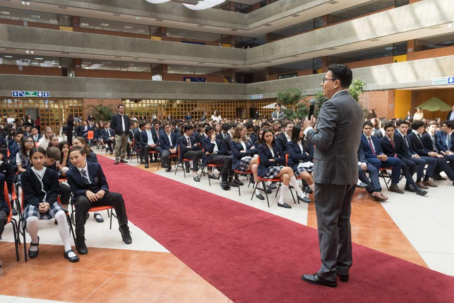 Ir a la Siguiente Foto