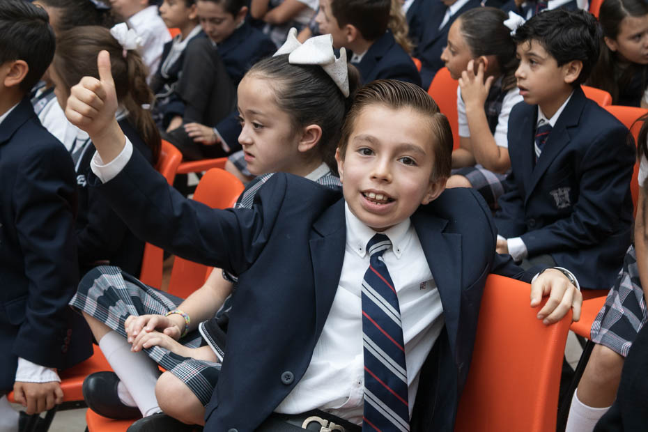 Ir a la Siguiente Foto