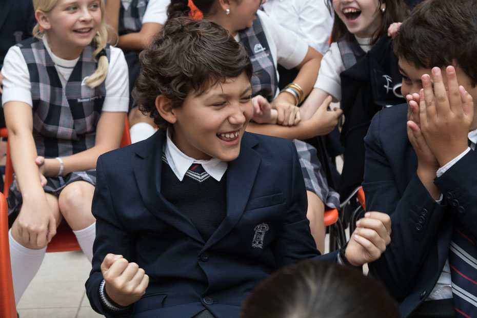 Ir a la Siguiente Foto