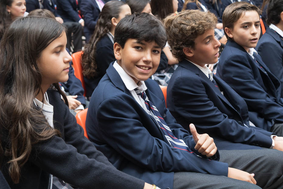 Ir a la Siguiente Foto