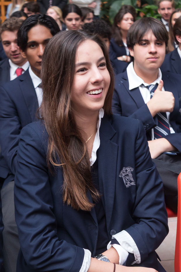 Ir a la Siguiente Foto