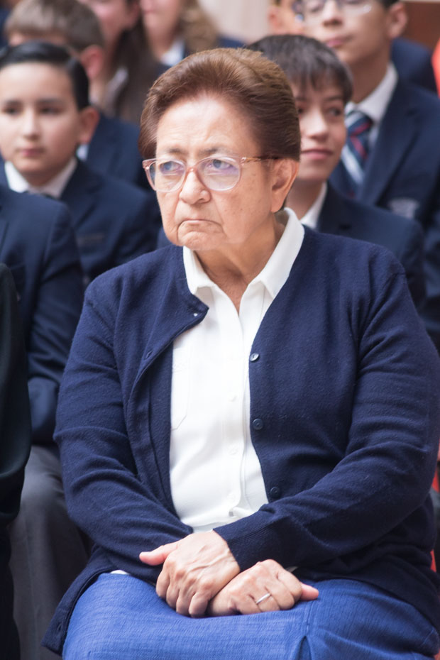 Ir a la Siguiente Foto