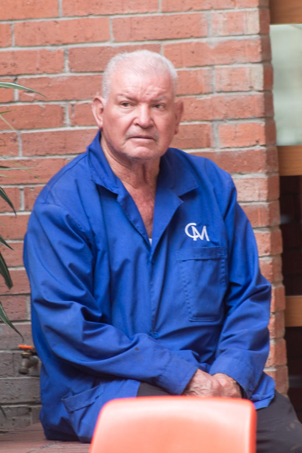 Ir a la Siguiente Foto