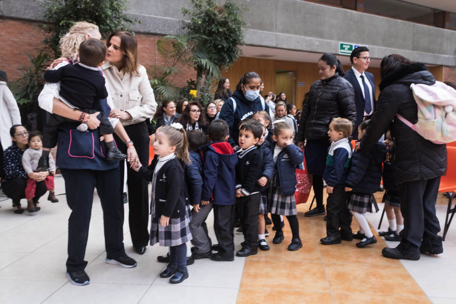 Ir a la Siguiente Foto