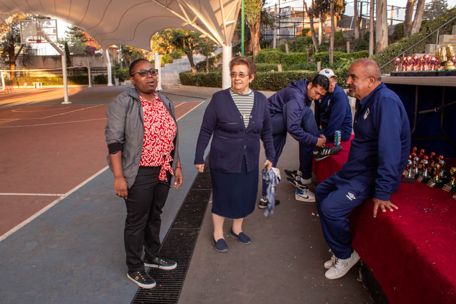 Ir a la Siguiente Foto