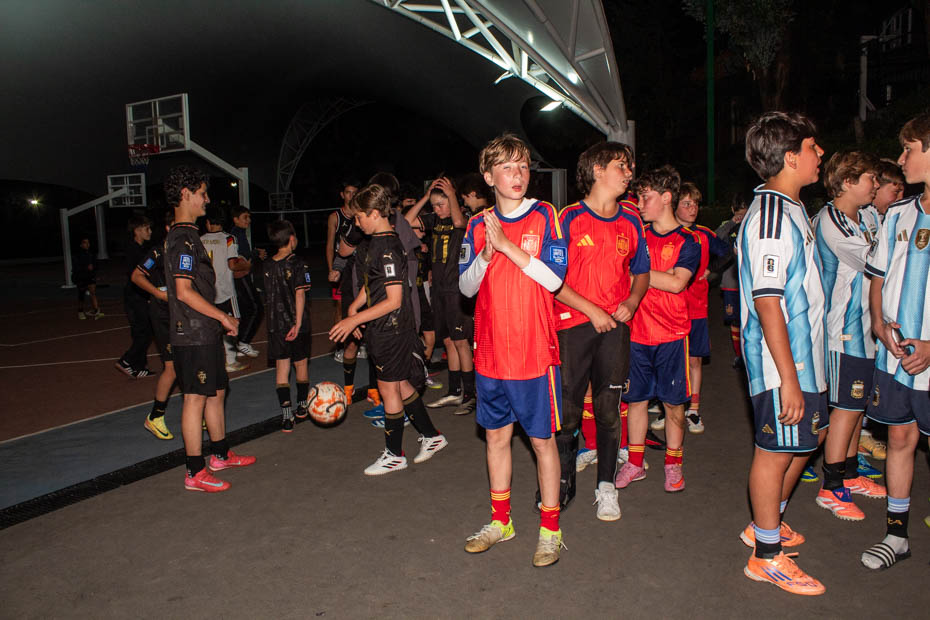 Ir a la Siguiente Foto