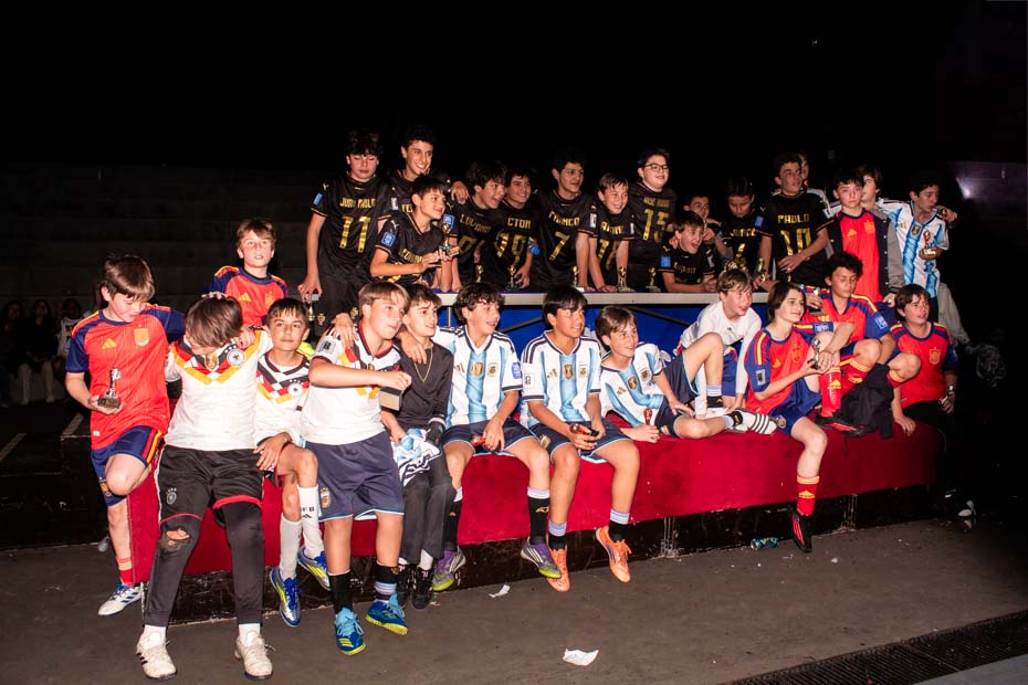 Ir a la Siguiente Foto