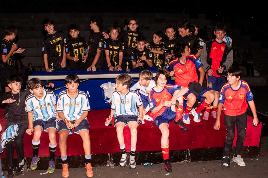 Ir a la Siguiente Foto