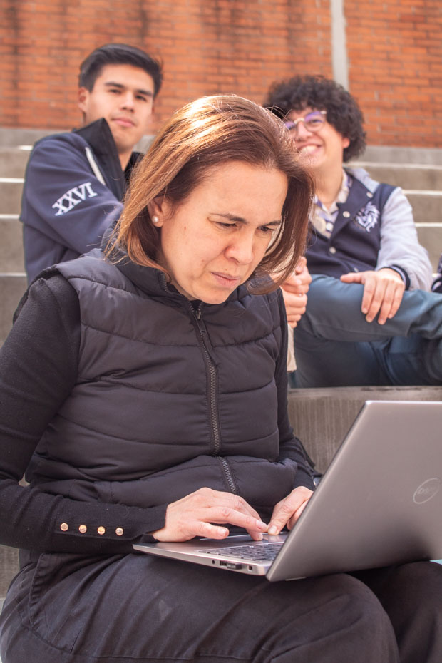 Ir a la Siguiente Foto