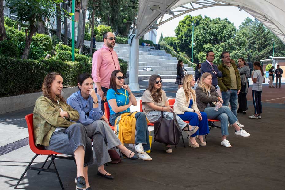 Ir a la Siguiente Foto