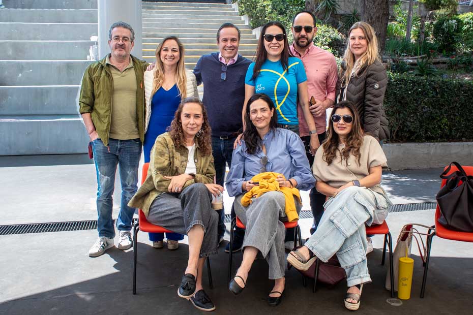 Ir a la Siguiente Foto