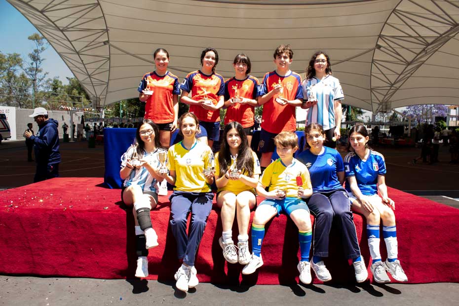 Ir a la Siguiente Foto