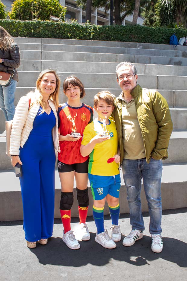 Ir a la Siguiente Foto