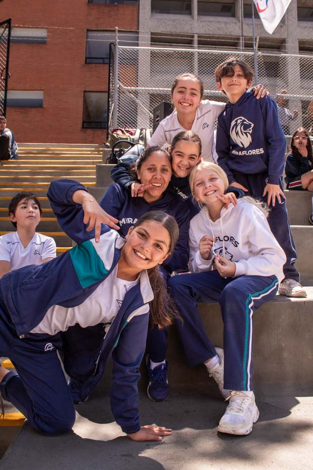 Ir a la Siguiente Foto