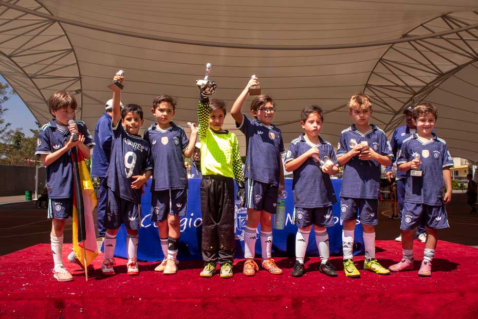 Ir a la Siguiente Foto