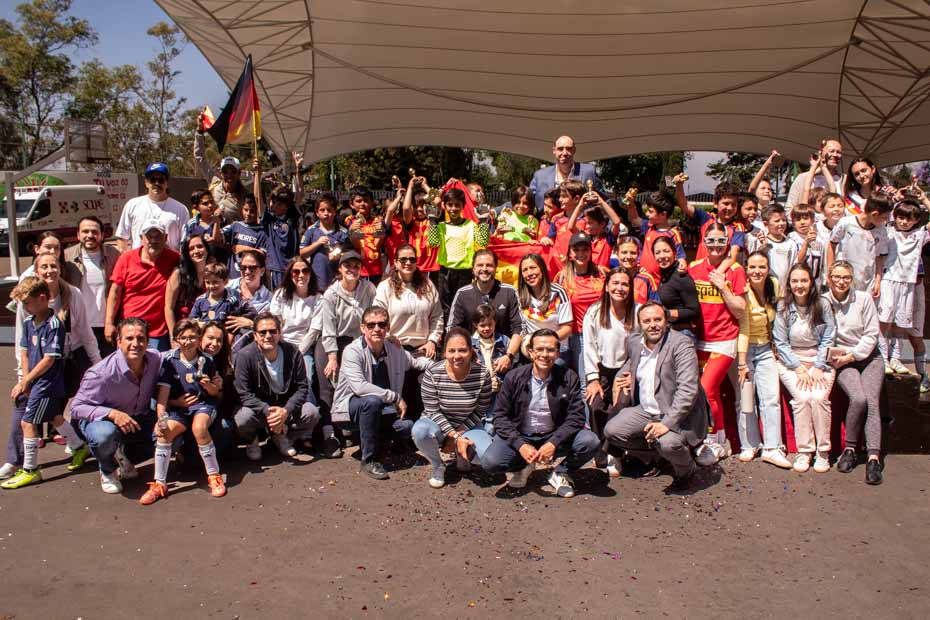 Ir a la Siguiente Foto