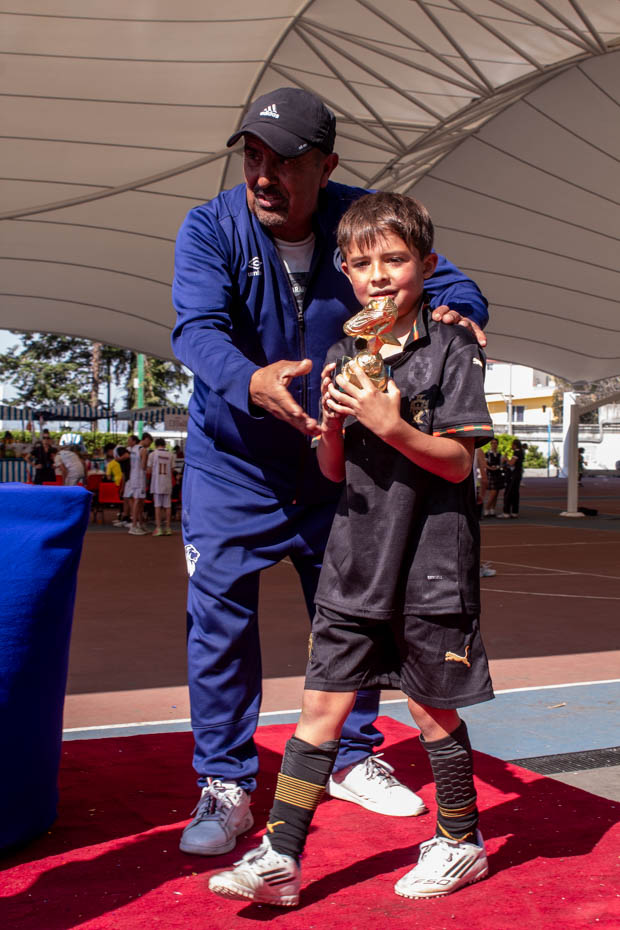 Ir a la Siguiente Foto