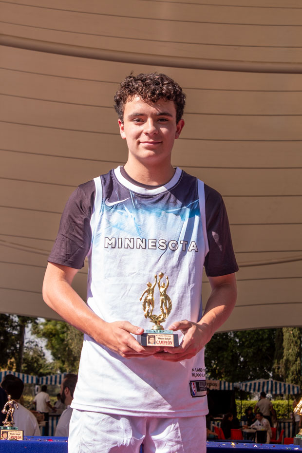 Ir a la Siguiente Foto