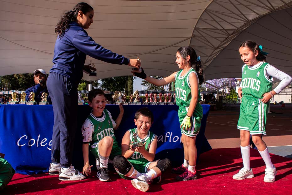 Ir a la Siguiente Foto