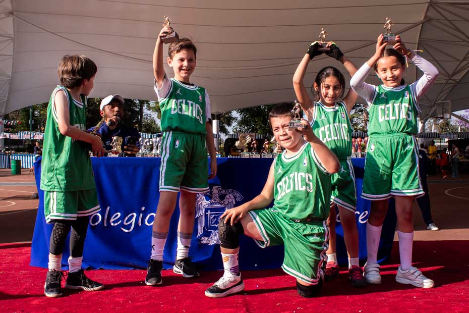 Ir a la Siguiente Foto