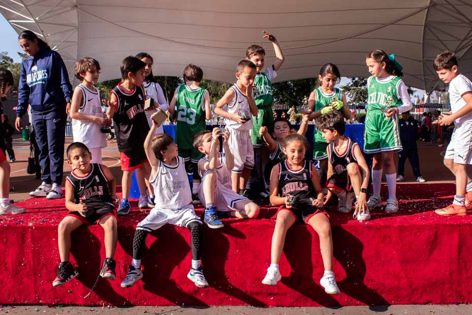 Ir a la Siguiente Foto