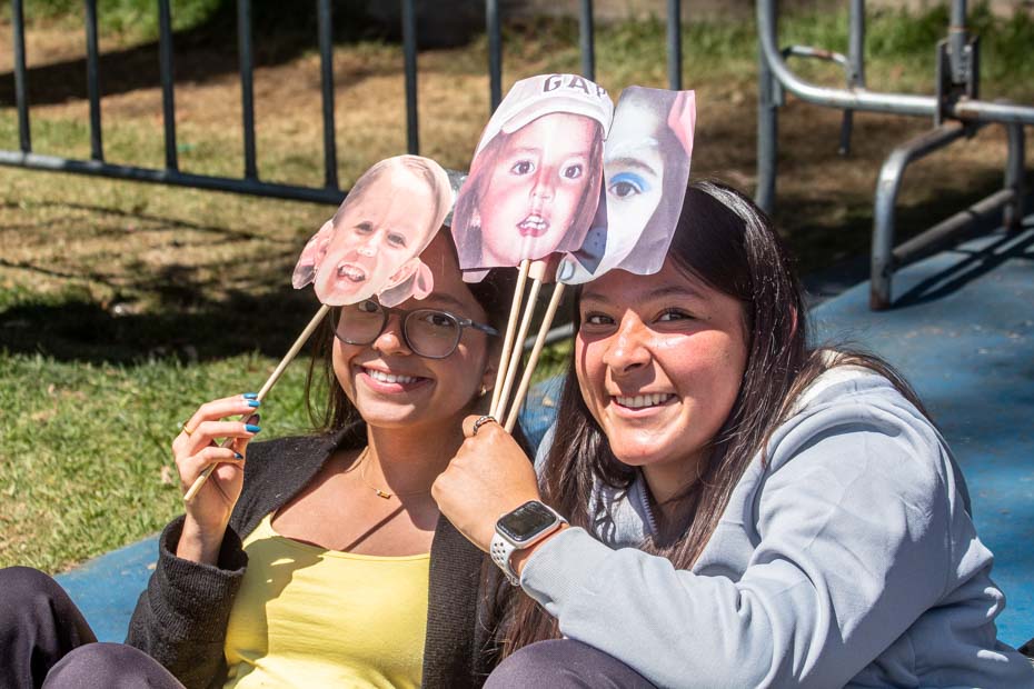 Ir a la Siguiente Foto