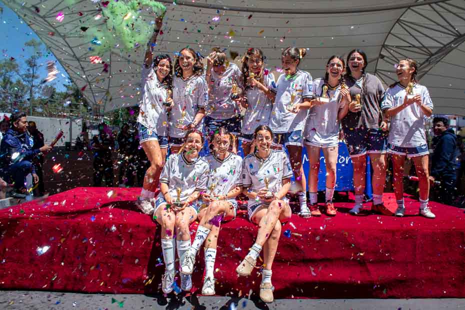 Ir a la Siguiente Foto