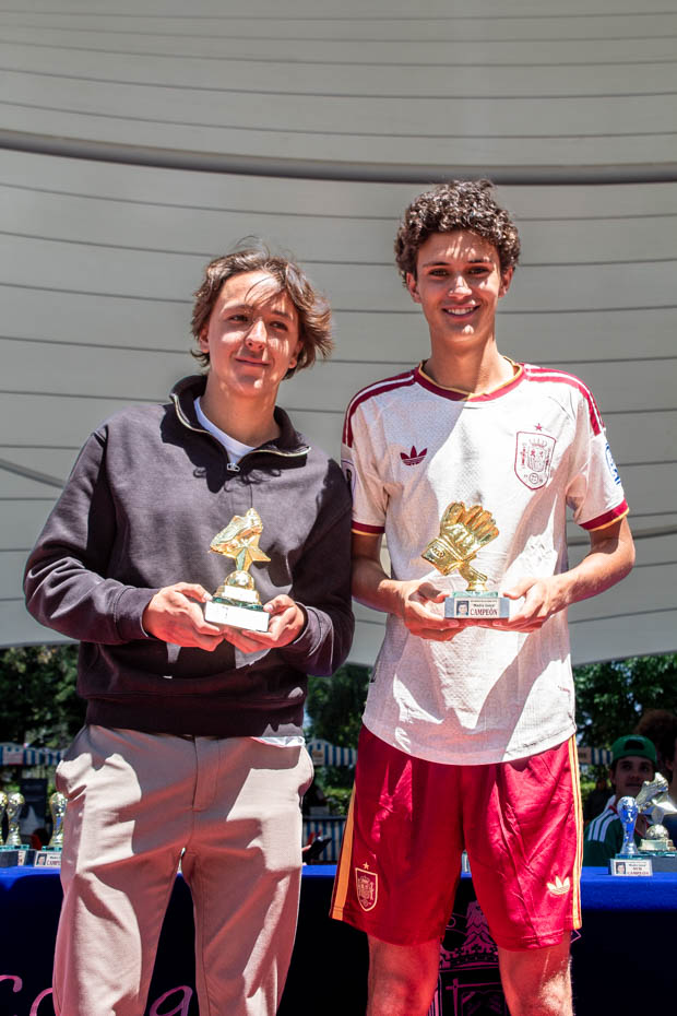 Ir a la Siguiente Foto